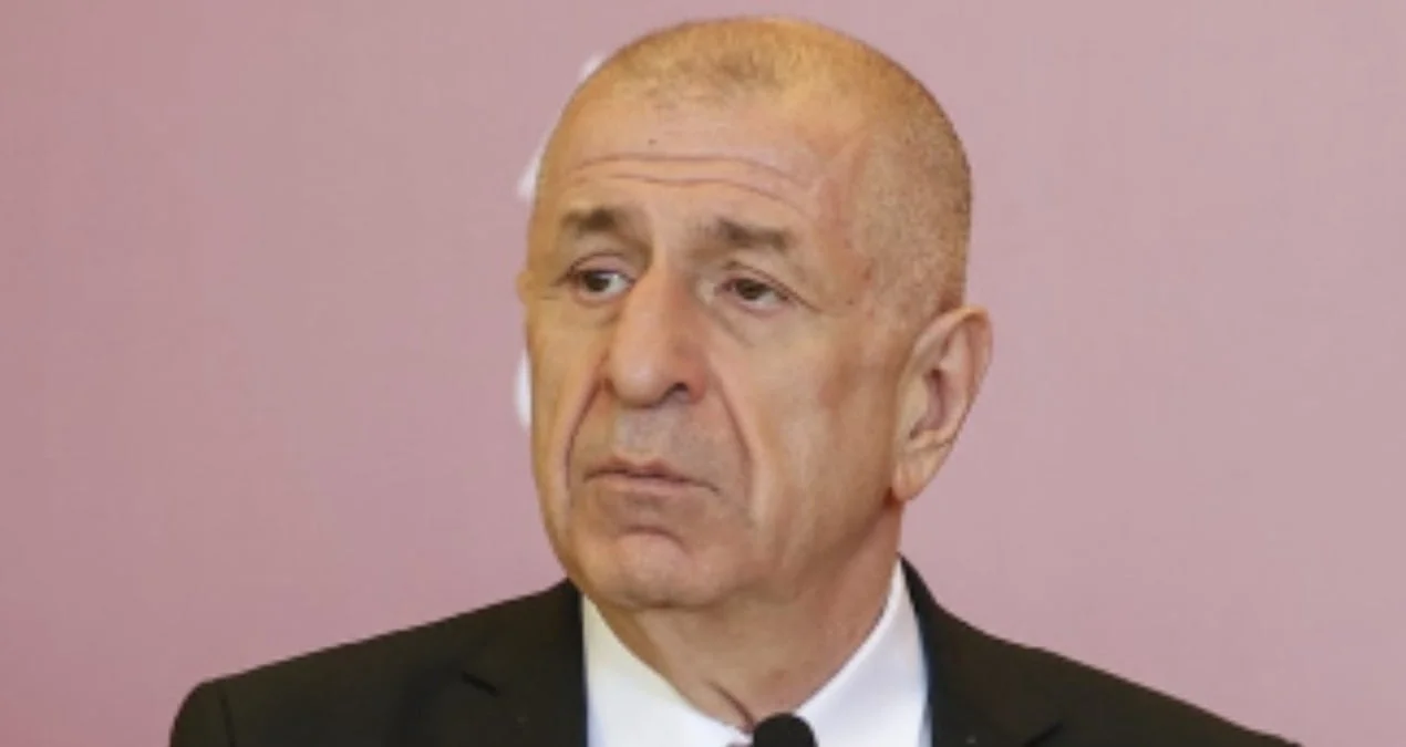Ümit Özdağdan Fənərbaxça sponsoruna etiraz