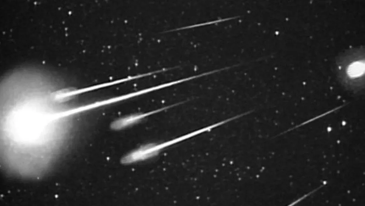 Leonid meteor yağışı 2025 tezliklə zirvəyə çatır