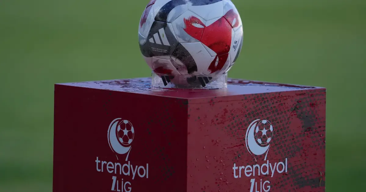 1-ci Liqa hakimləri açıqlandı