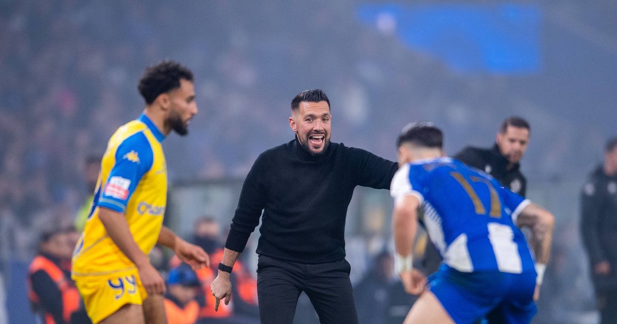 Diogo Costa Froholdt De Jong yoxdur FC Porto heyətində rotasiya