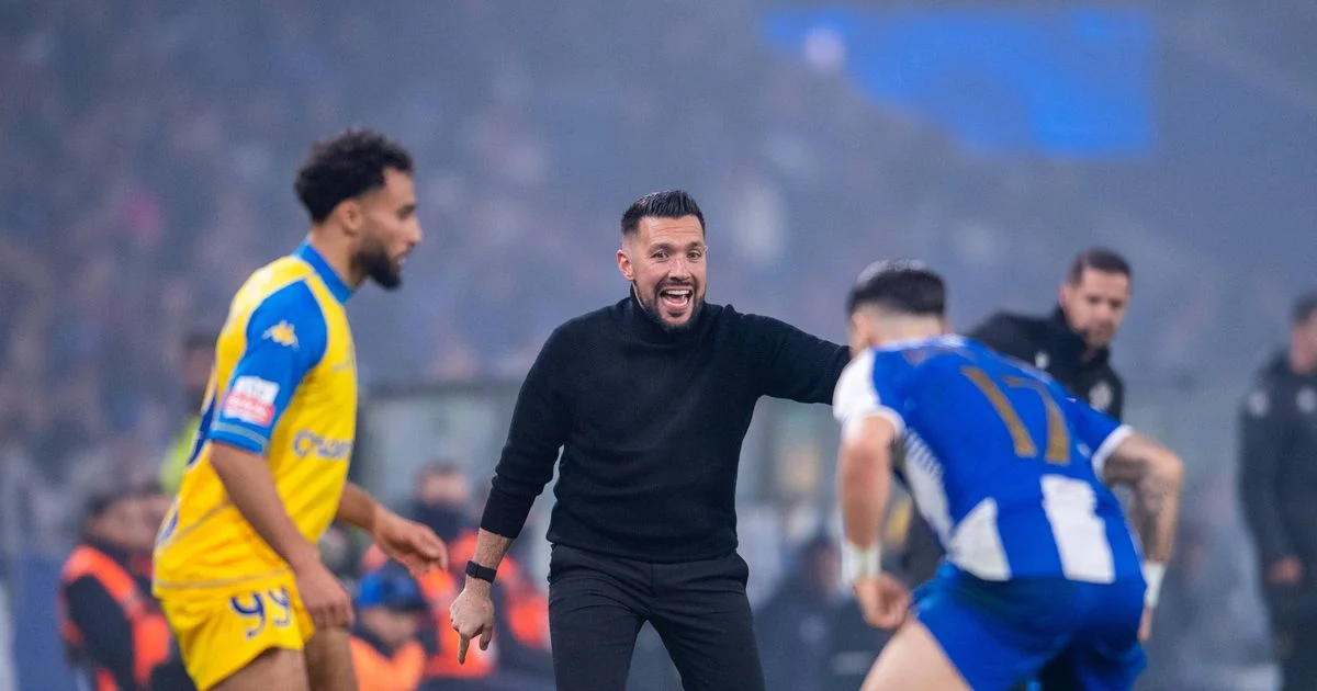 Diogo Costa Froholdt De Jong yoxdur FC Porto heyətində rotasiya