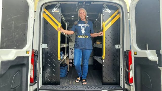 Şimali Karolinalı Pitstburqda ağciyər xərçəngi xəstələrini müdafiə edir