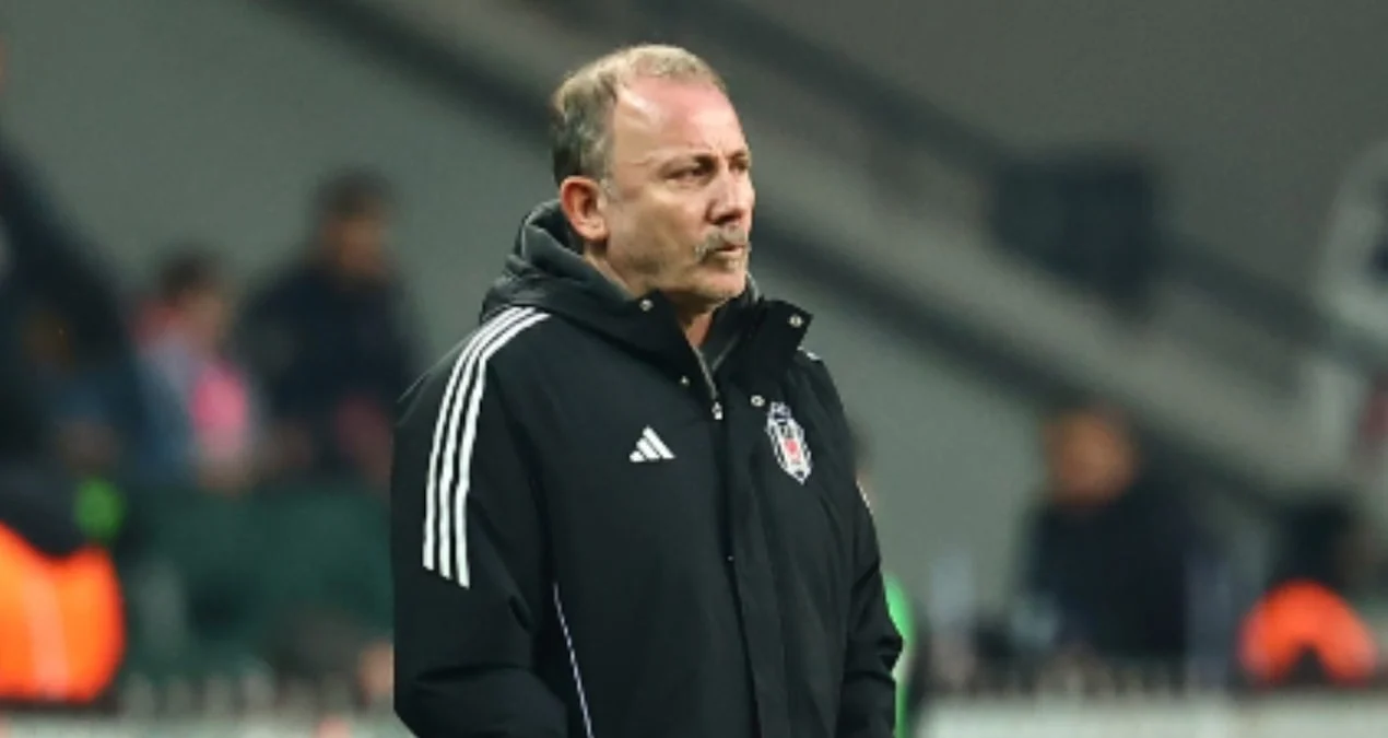 Sergen Yalçın jurnalistin sualına əsəbiləşdi