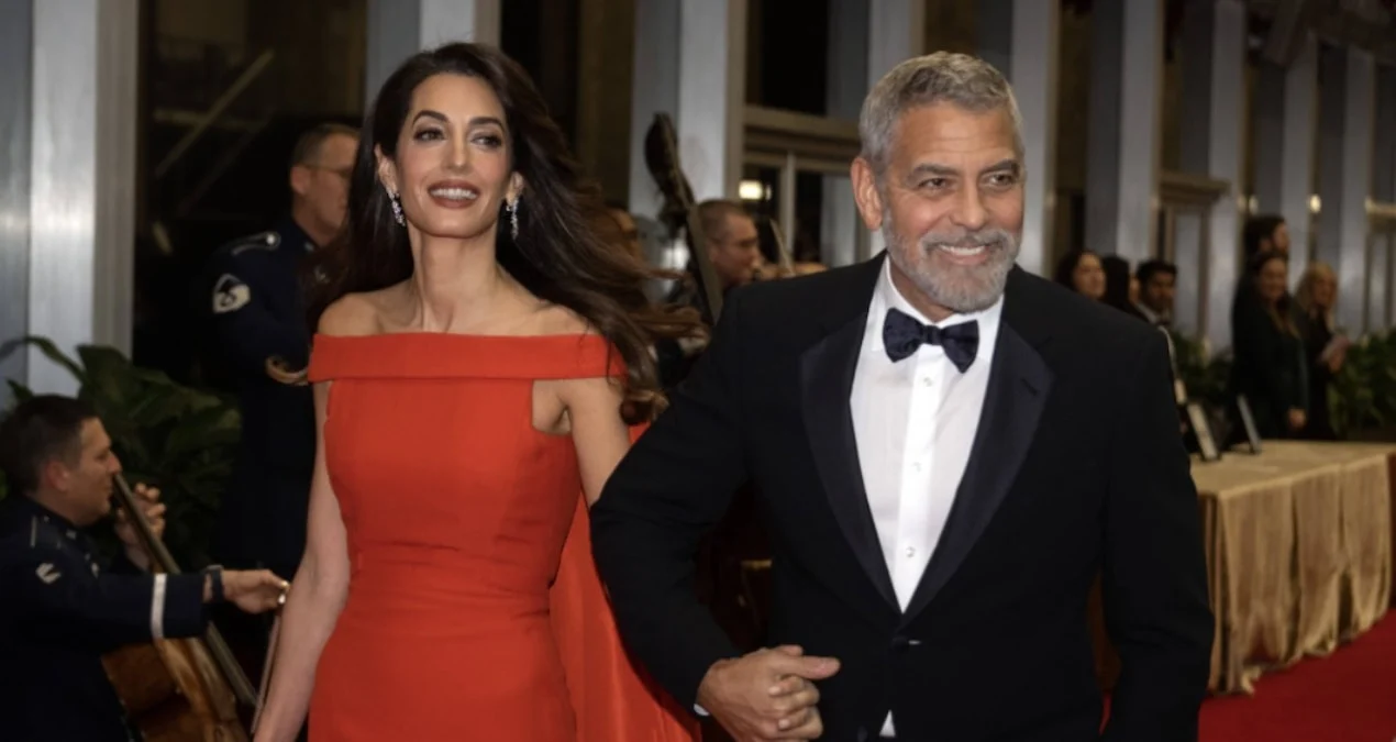 Ailəlikcə Fransız Vətəndaşı Oldular