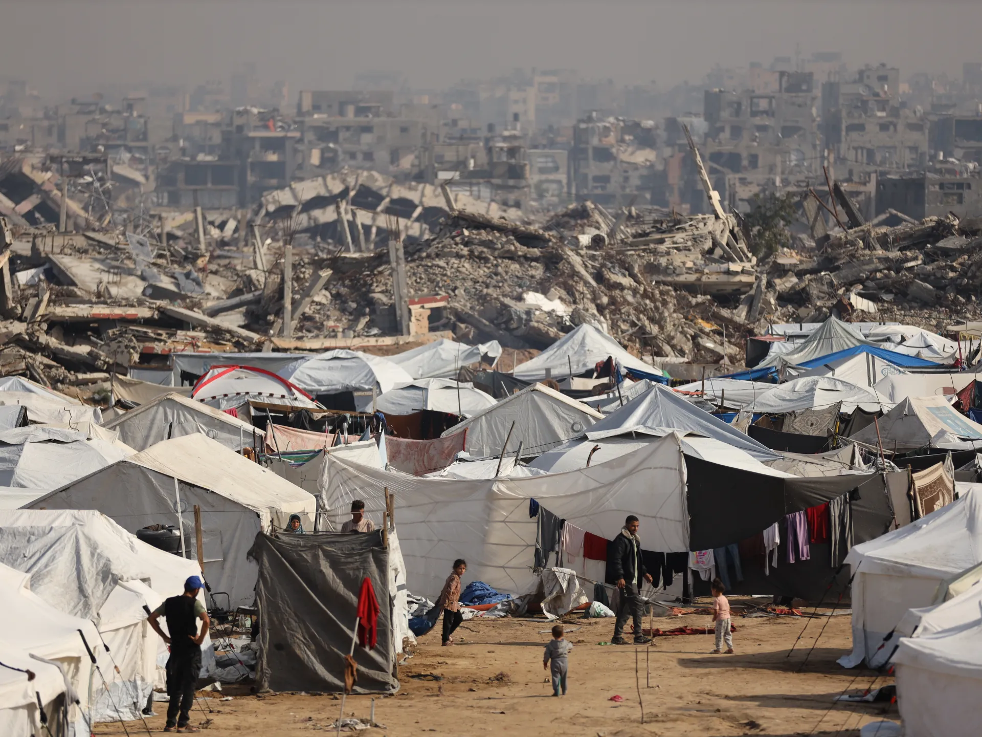 B'Tselem rəhbəri Qəzzadakı atəşkəsə rəğmən: 'Ən pisi hələ gəlməyib'
