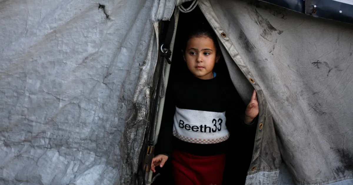 İsrailin 37 yardım qrupuna qadağası qüvvəyə mindi: Qəzza 2026-ya ümidsiz daxil olur