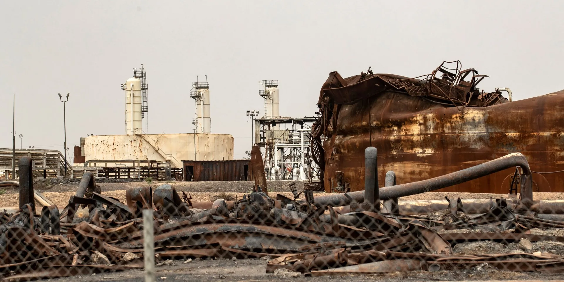 Deyr əz-Zor yaxınlığında avtobus partlayışı: Ölənlər və yaralananlar var