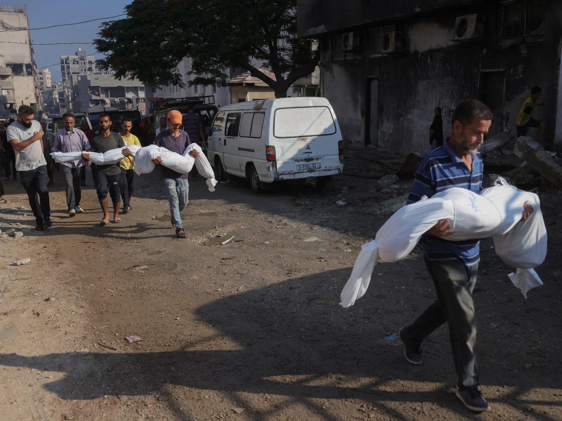 İsrailin Qəzza işğalı planı: Aclıq fonunda on minlər köçürülür