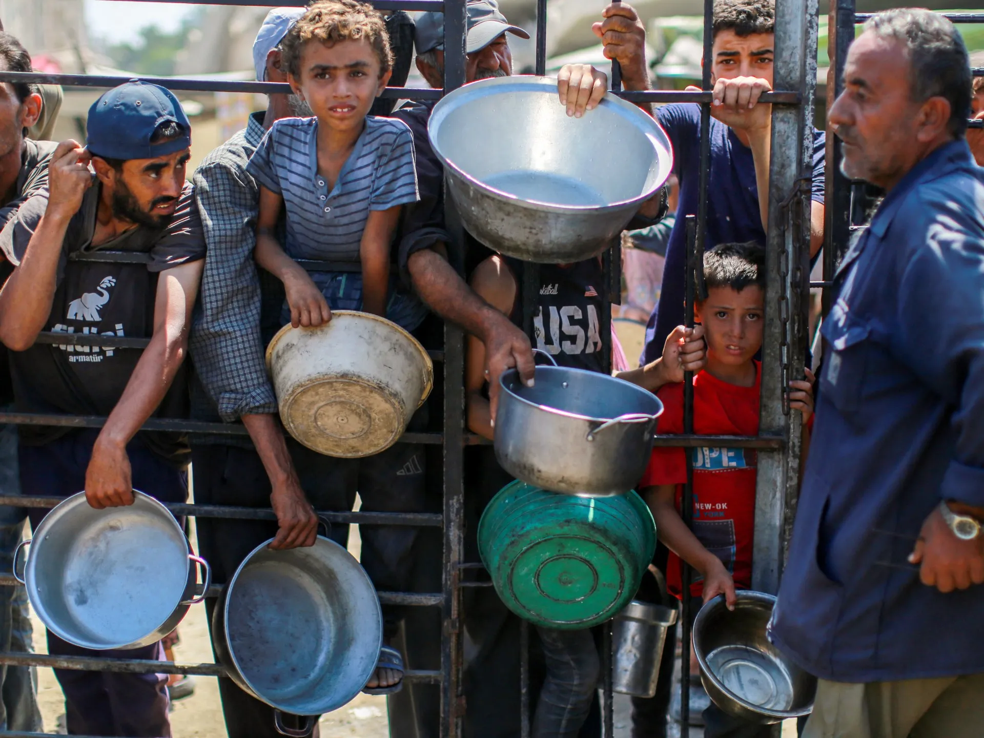 Qəzzada İsrailin səbəb olduğu aclıq qurbanları: Avqustda 185, son 24 saatda daha 13