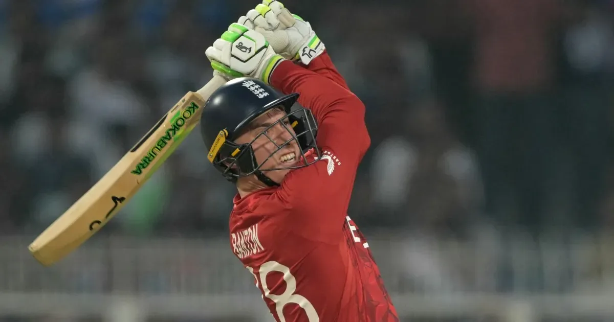 T20 Dünya Kuboku: İngiltərə Şotlandiyanı məğlub edərək şansını dirçəltdi