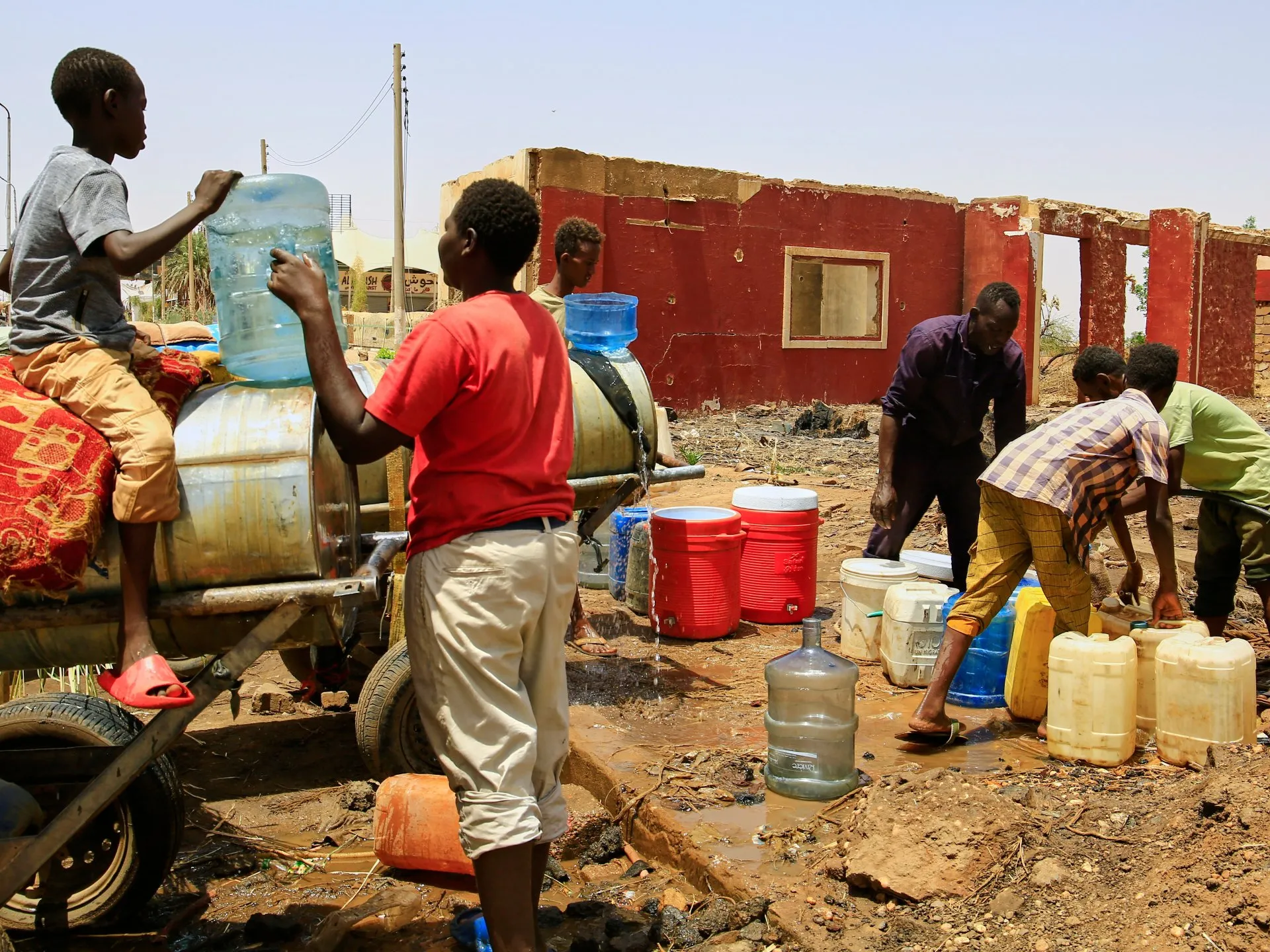 ABŞ vasitəçiləri Sudanın humanitar böhranından dəhşətə düşüb