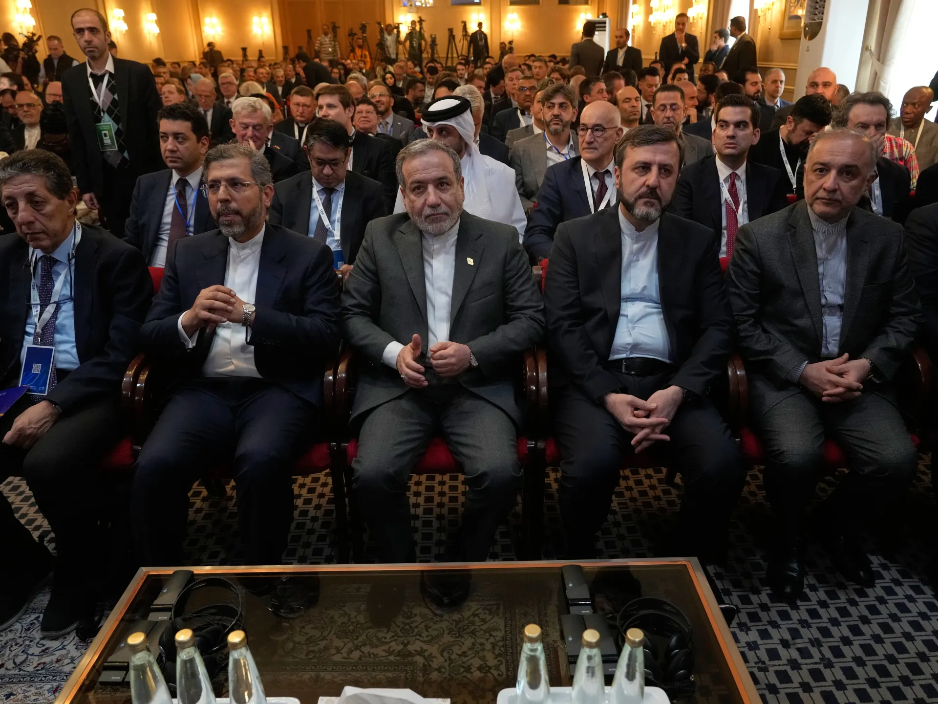 İran nüvə danışıqlarını rədd edir, Qərb təzyiqi artırır