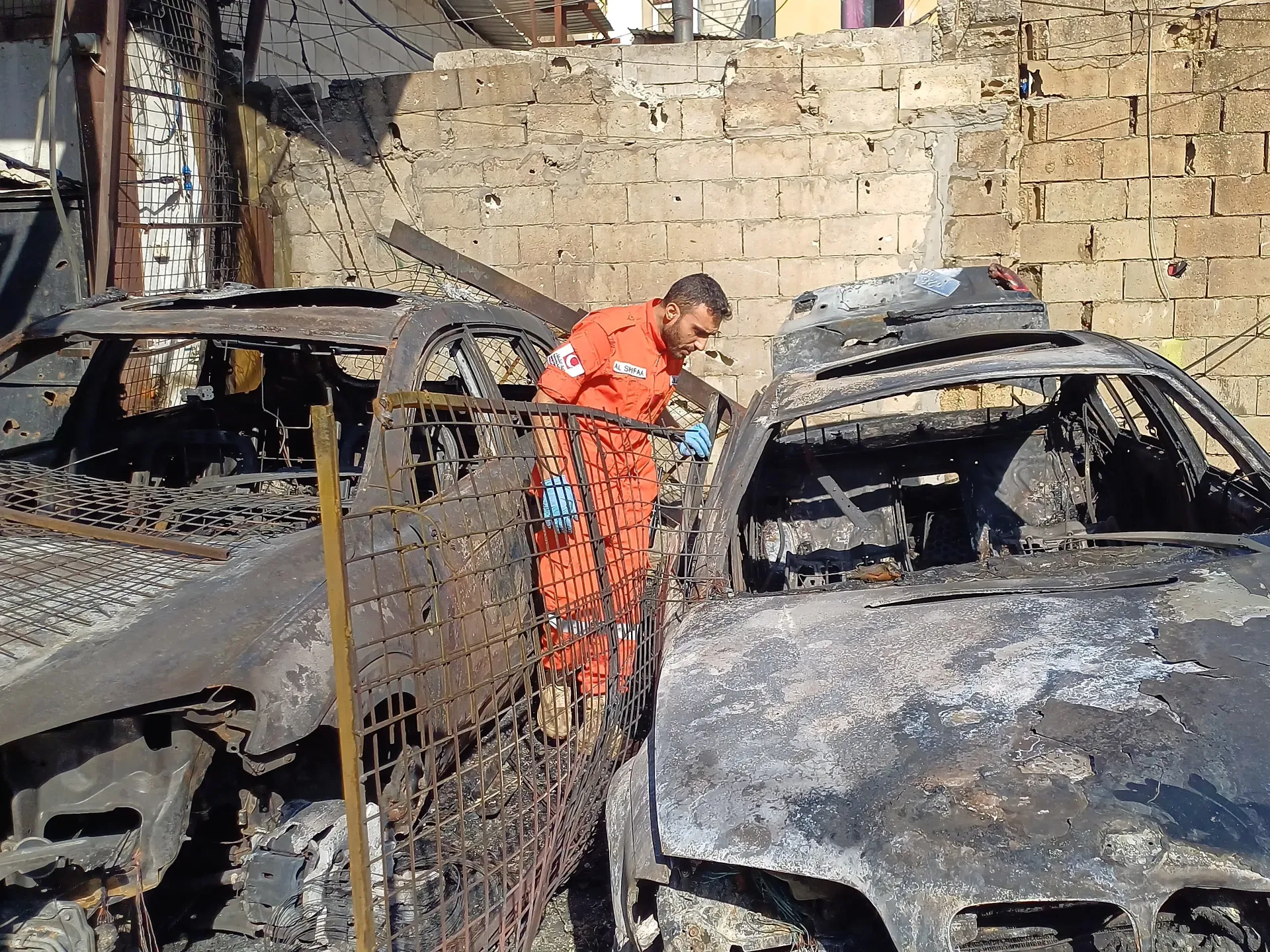 İsrailin Livan düşərgəsinə hücumu: Əksər qurbanlar uşaqdır