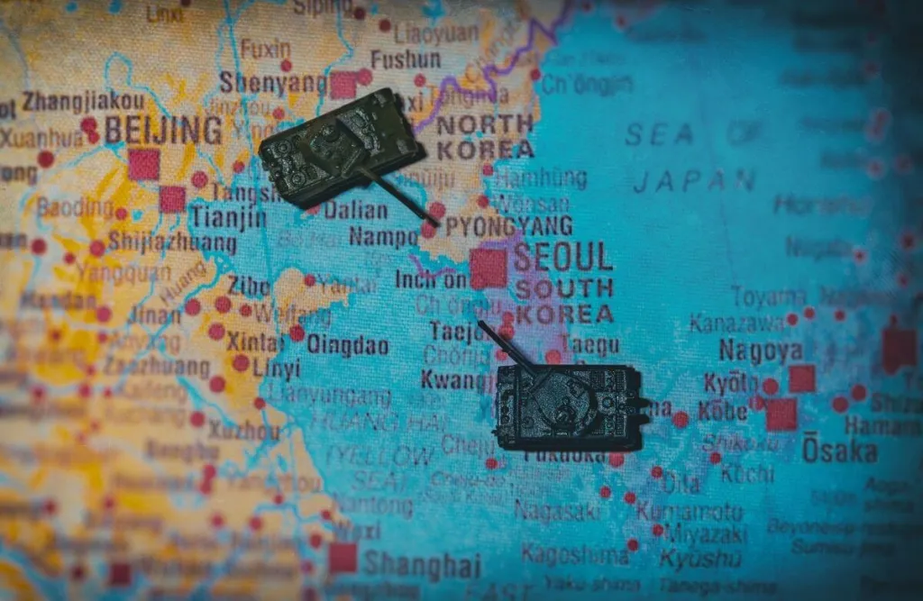 Koreya Yarımadası İki Soyuq Müharibənin Qovşağında: Sülh Təşəbbüsü Boşa Çıxdı