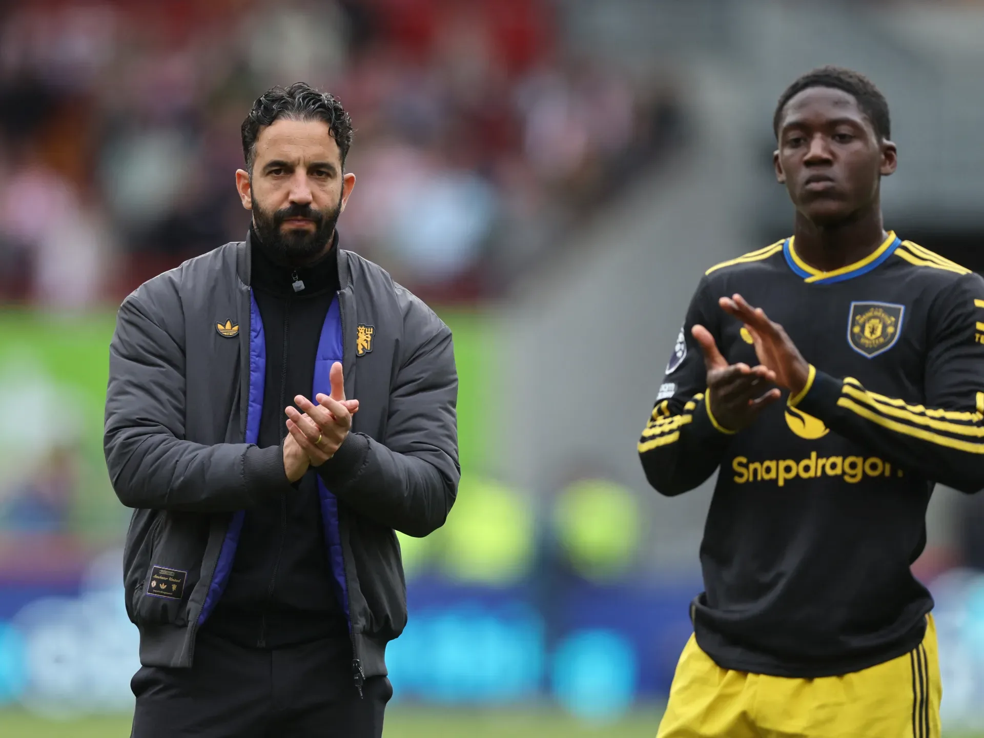 Amorim Man Utd-nin "imtiyaz"ını topa tutdu Mainoo fonunda