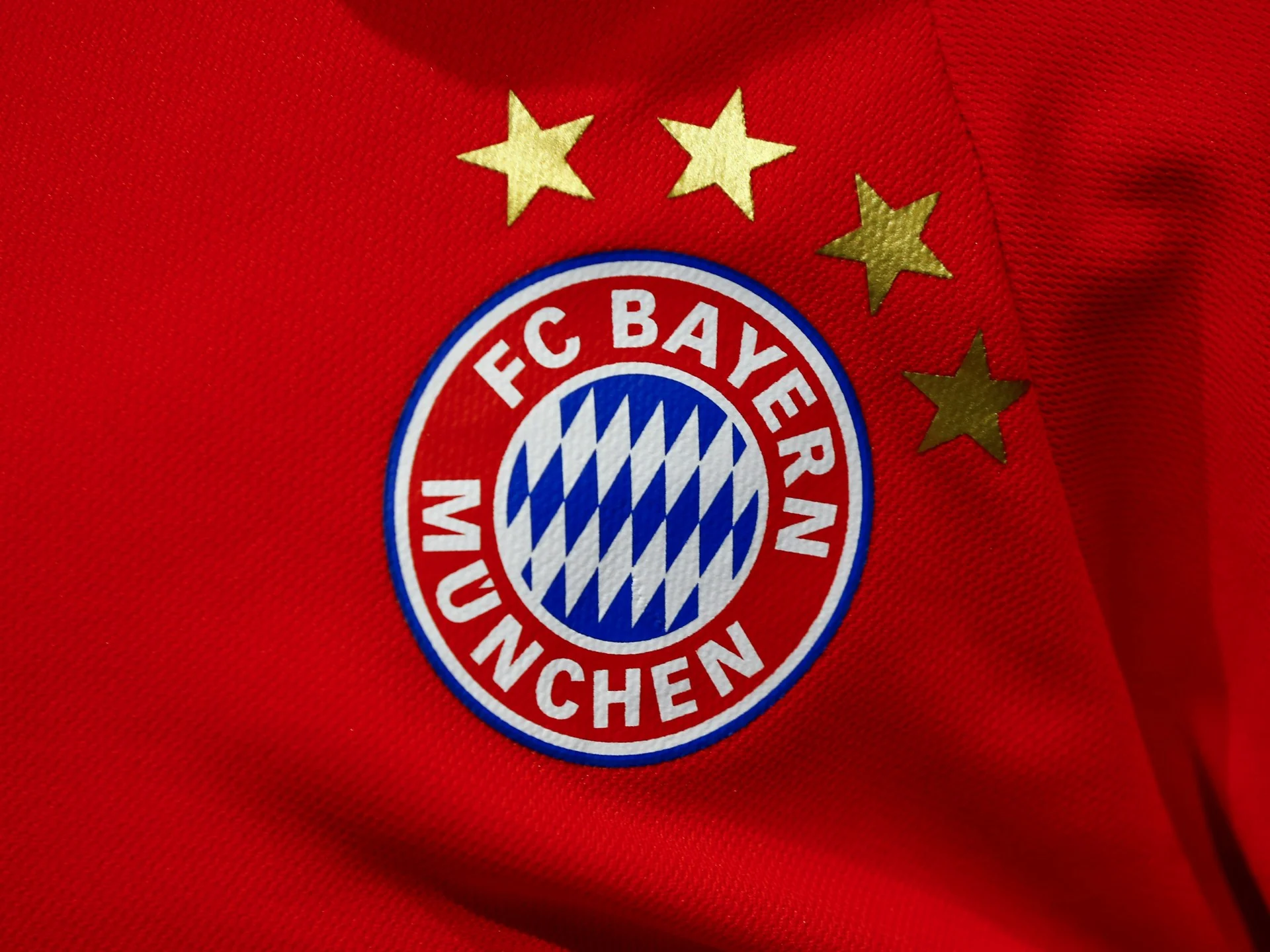 Bayern Münhen tənqidlər sonrası Ruanda sponsorluğundan geri çəkilir