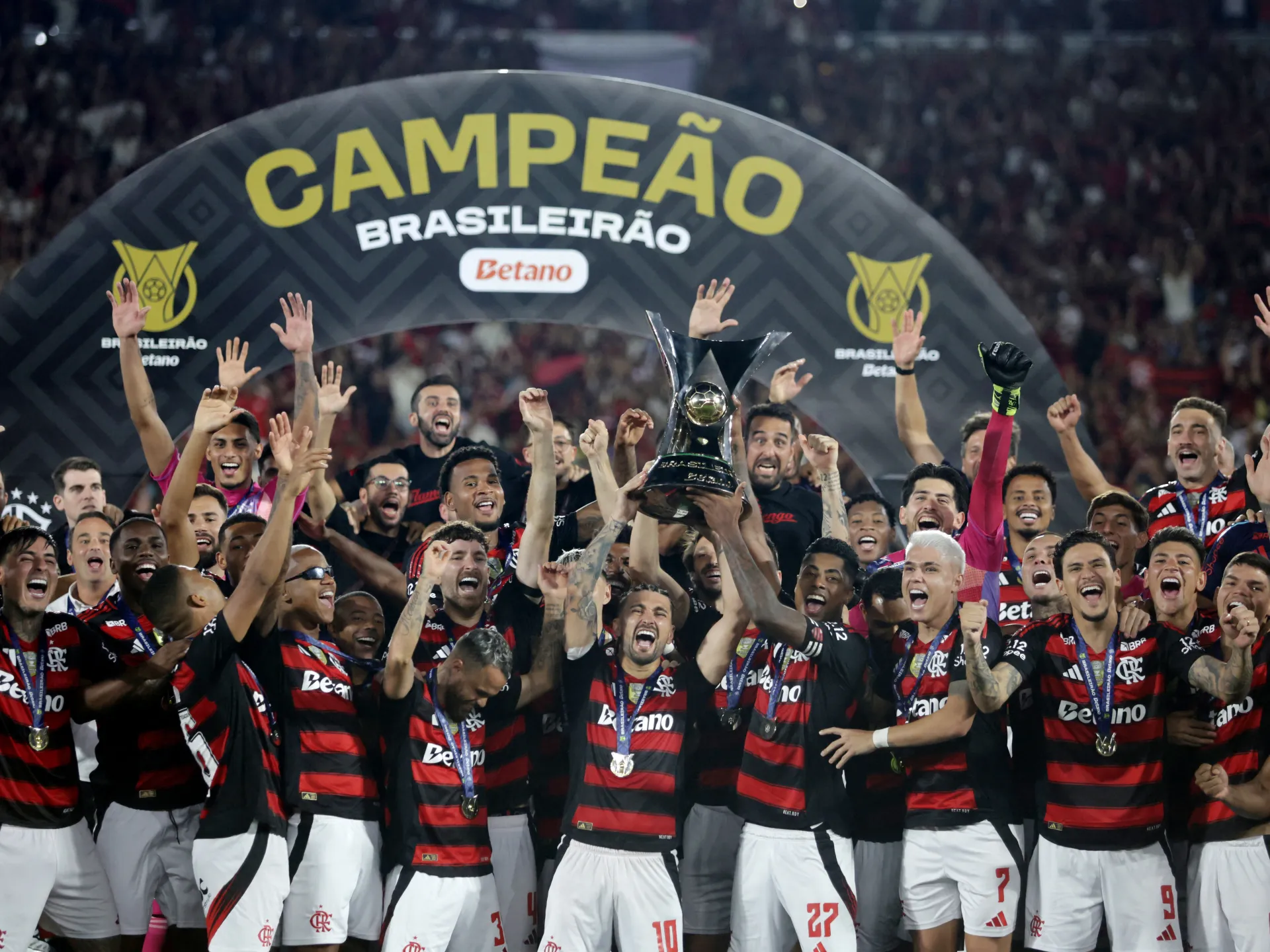 Flamengo: Libertadores Ardınca Braziliya Çempionluğu