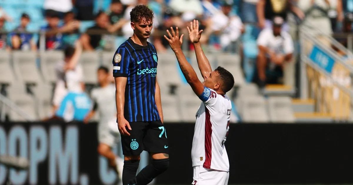 Fluminense İnteri 2-0 uddu kvartal finala yüksəldi