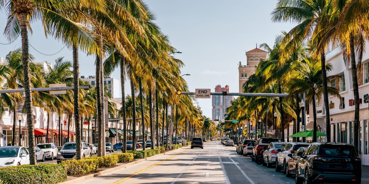 12 milyon Florida sakinini gözləyən elektrik qiymətlərində tarixi artım