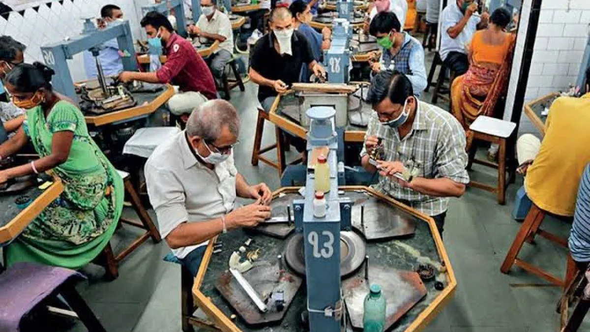 Trampın Hindistan tarifləri: Almaz nəhəngi çökəcəkmi
