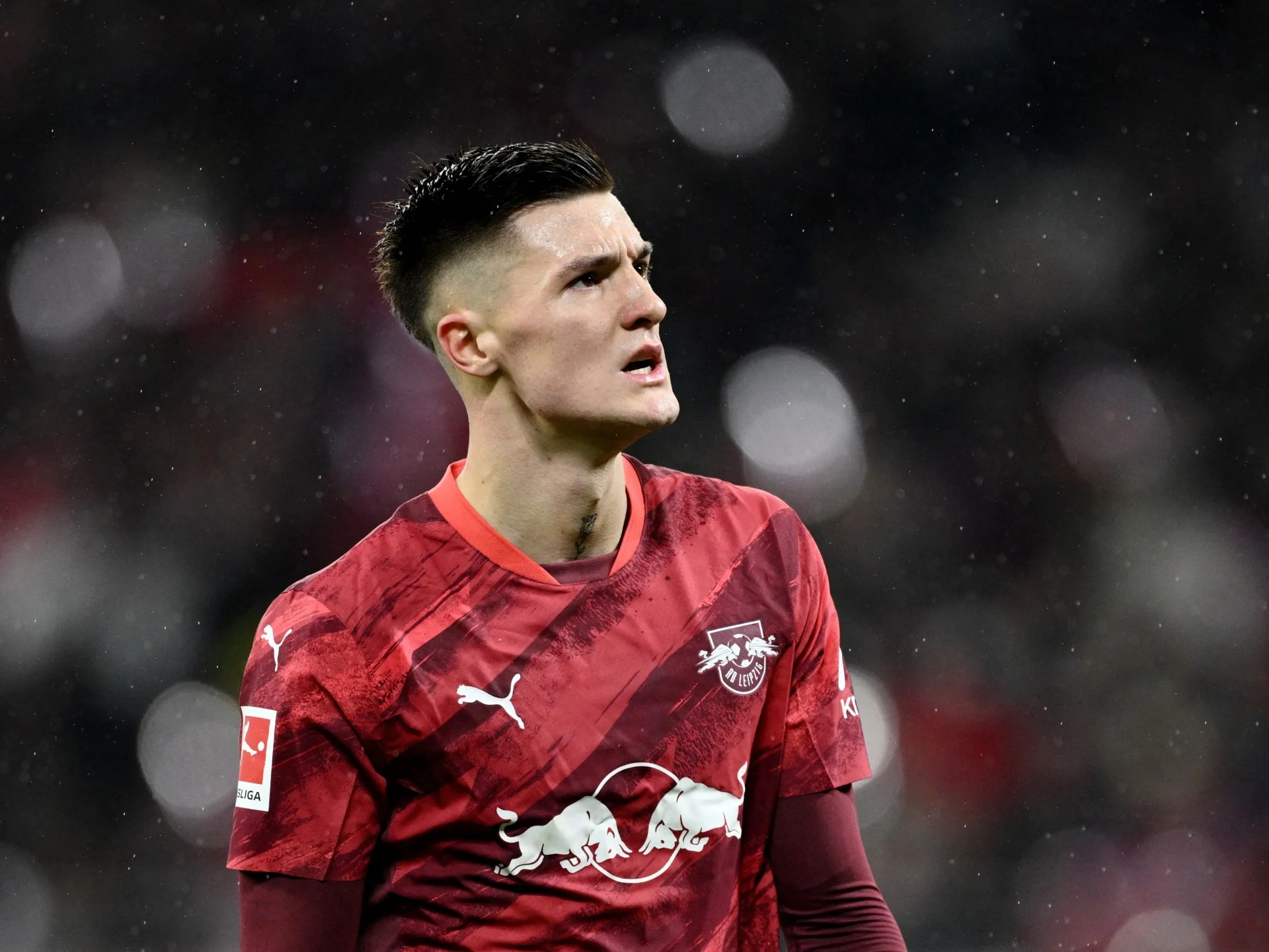 Man Yunayted Seskonu transfer edir