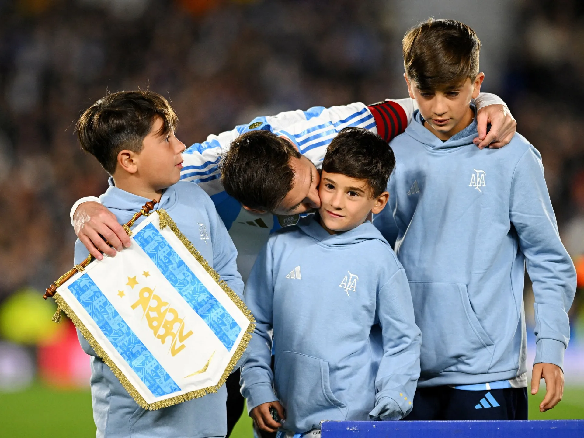 Messidən dubl: Argentina Venesuelanı duyğulu Dünya Kuboku qələbəsində uddu