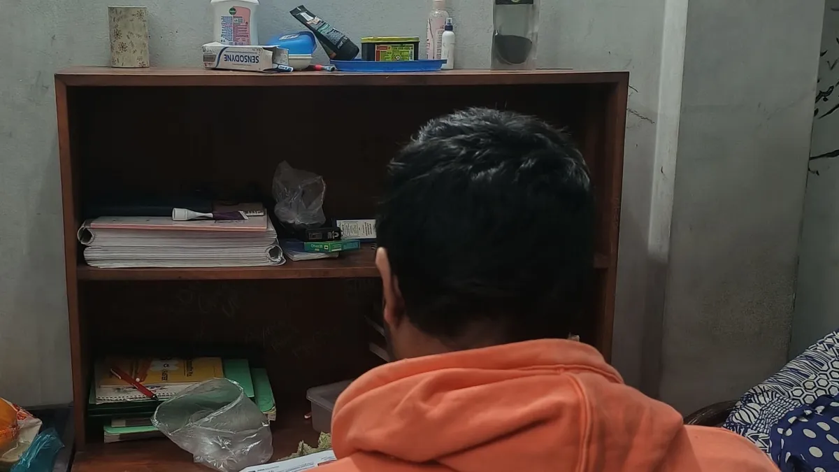 Banqladeşdə İğtişaşlar Hind Tələbələr üçün Kabusa Çevrildi