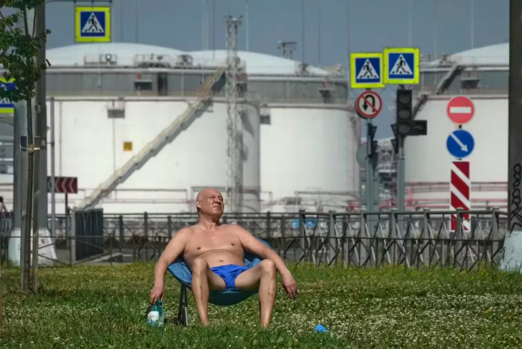 İranla müharibə Rusiyanın Ukrayna cəbhəsindəki vəziyyətini gözlənilməz şəkildə möhkəmləndirir