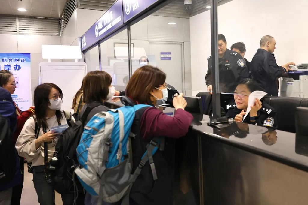 Çin Tayvanın Yaxın Şərqdən təxliyə zamanı buraxdığı səhvdən yararlandı.