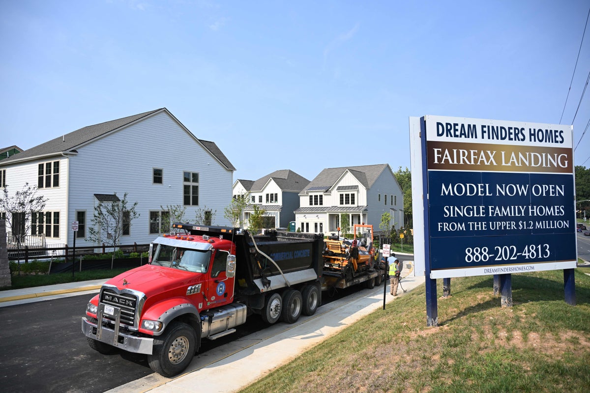 Trampdan mənzil bazarı üçün böyük plan: 50 illik ipotekalar gündəmdə