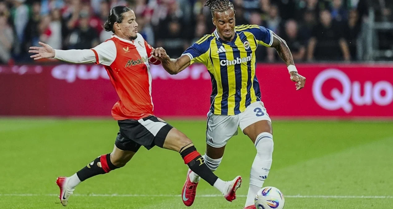 Feyenoordun məğlubiyyəti çatışmazlıqları üzə çıxardı