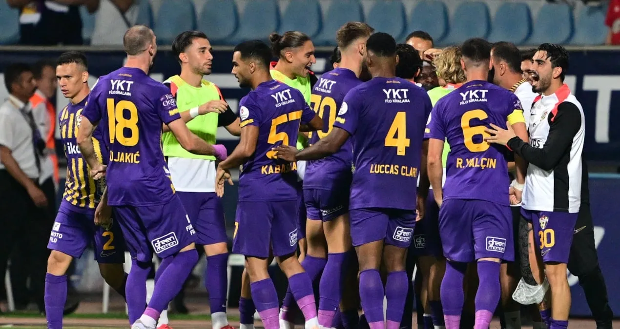 Eyüpspor ilk qələbəsini qazandı