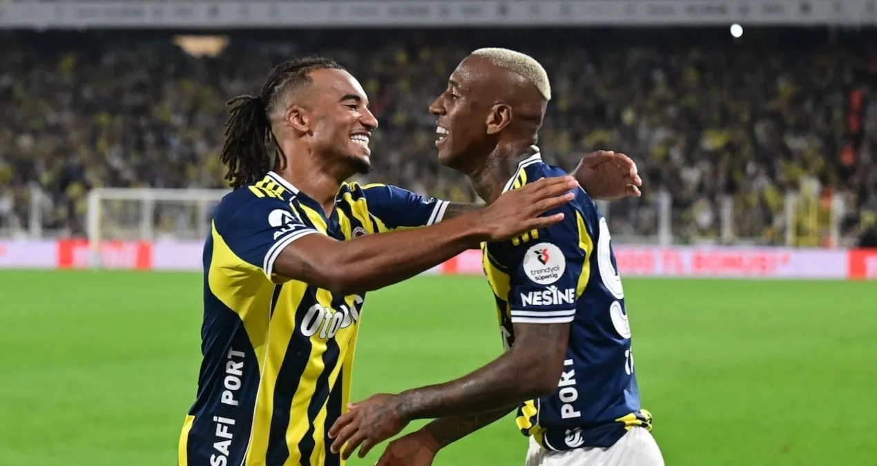 Fənərbaxça iki oyundan sonra qələbə qazandı