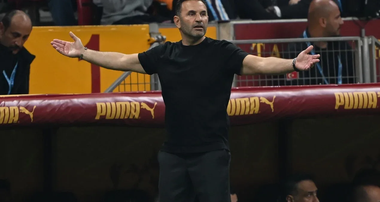 Okan Buruk derbi hakiminə sərt irad bildirdi