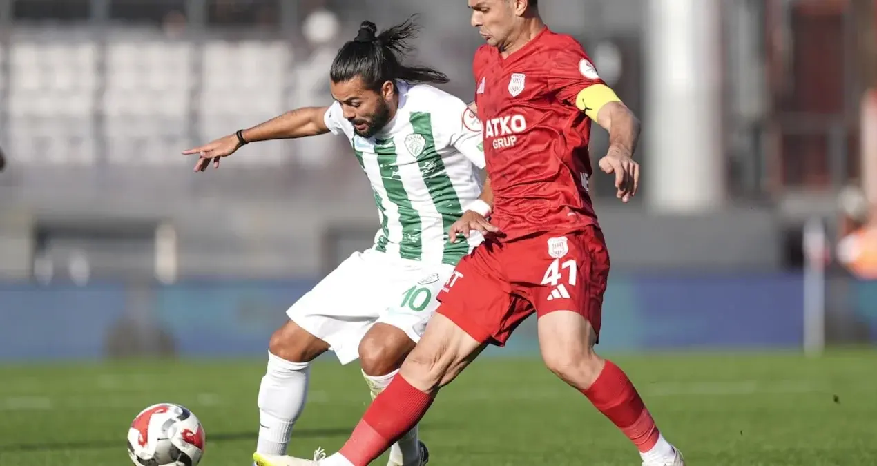 Futbolçular maaş ala bilmədikləri üçün məşqə çıxmadılar və oyunda məğlub oldular