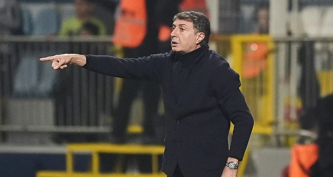 Şota Arveladze matçın 5 dəqiqədə itirildiyini dedi