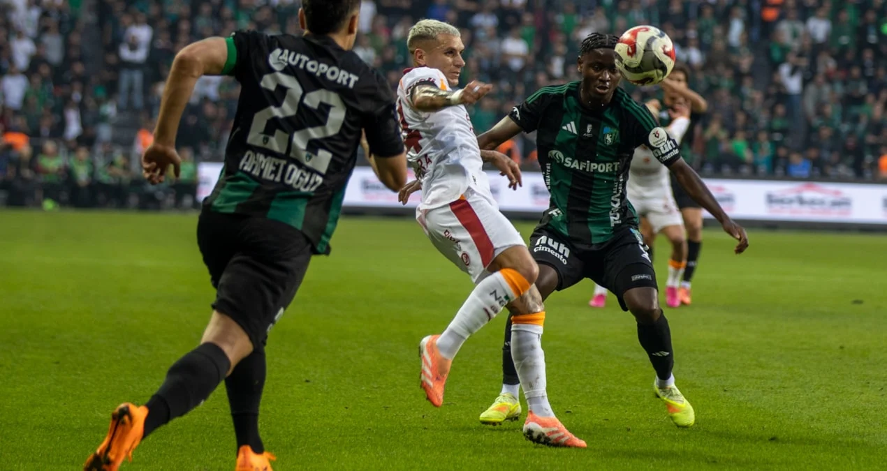 Torreira zədələndi, oyunu yarımçıq tərk etdi