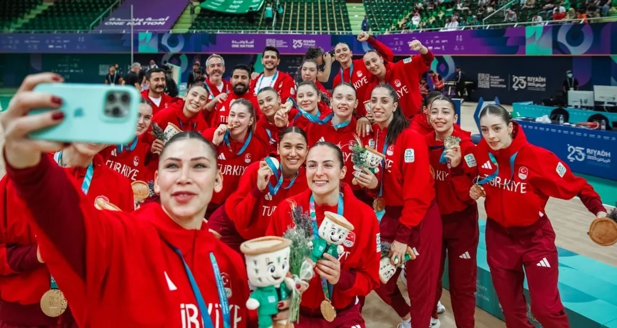 Milli komanda İslam Həmrəyliyi Oyunlarında birinci oldu