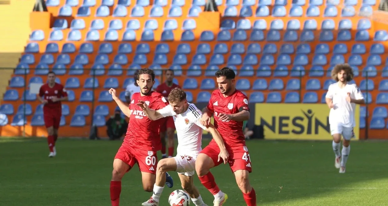 Hatayspor 3 ildən sonra doğma meydanda qələbə qazandı