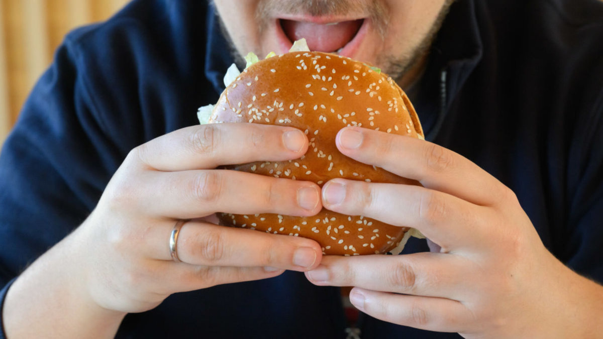 Nəhəng burger zənciri gələn il 300 mağaza bağlayır