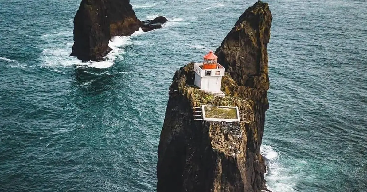 Okeanın ortasında ölümcül tikili