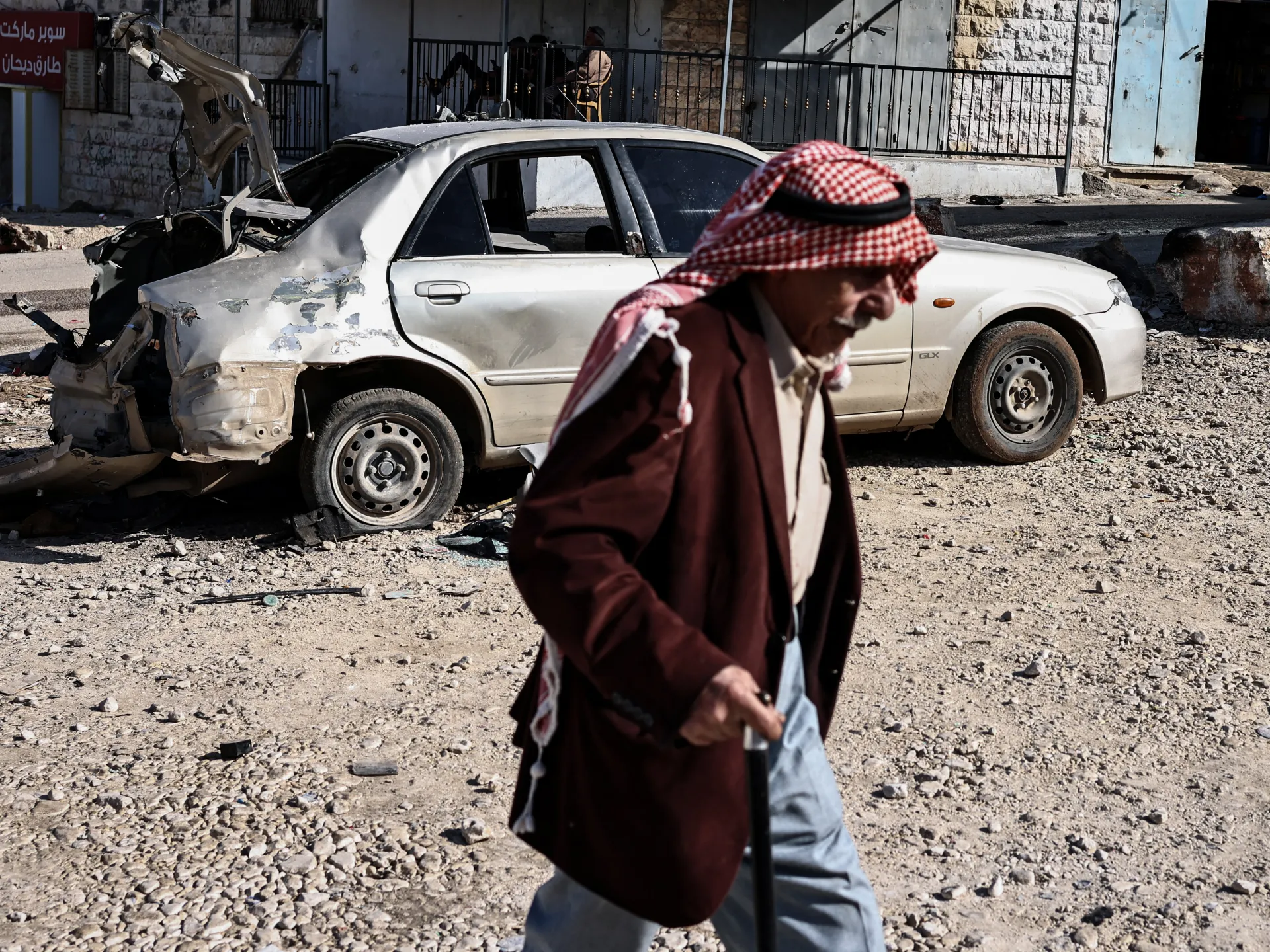 İordan çayının qərb sahilində İsrail hücumu ikinci gün, on minlər qaçır