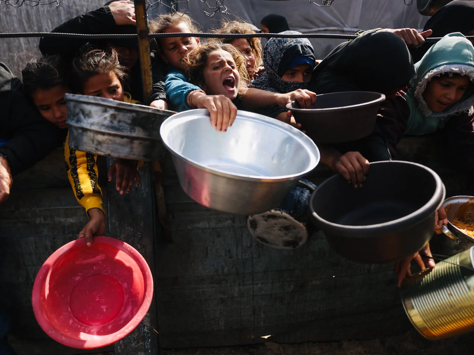 Həmas: Trampın "Sülh Şurası" İsrailin Qəzzadakı qətliamını dayandırsın
