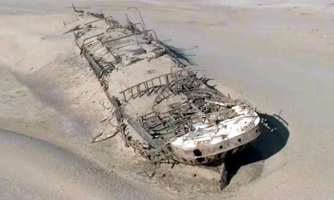 500 illik itkin gəmi minlərlə qızılla ortaya çıxdı