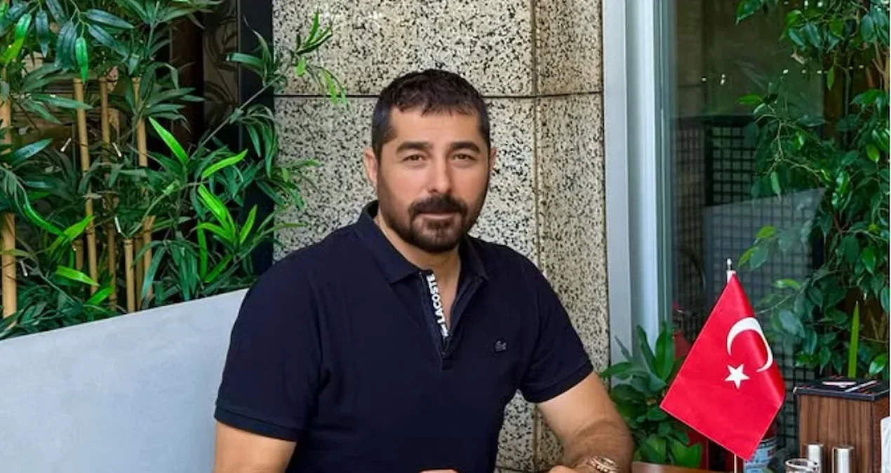 Ahmet Tatlısesdən əmisi Haqqın vəfat xəbəri