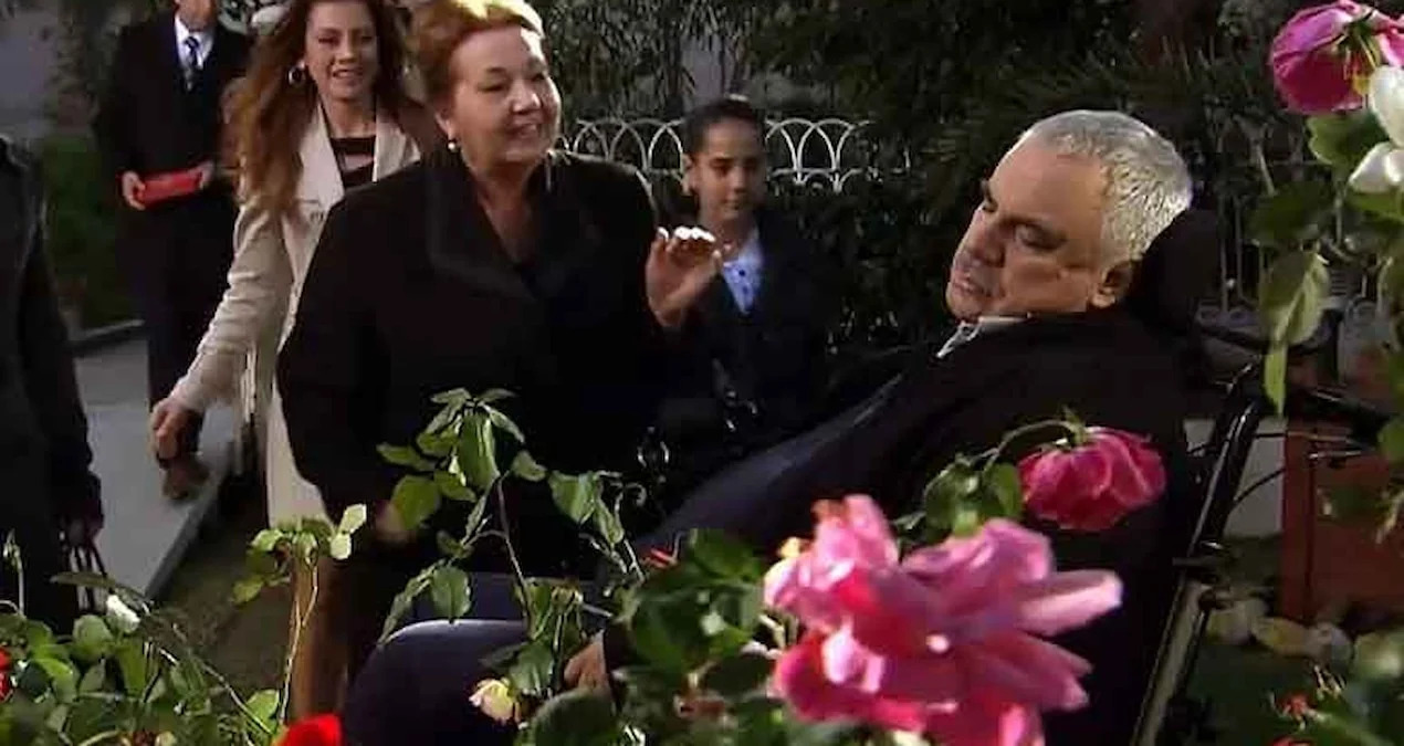 Yarpaq Tökümünün Əli Rza Bəyi aktyoruna ehsan