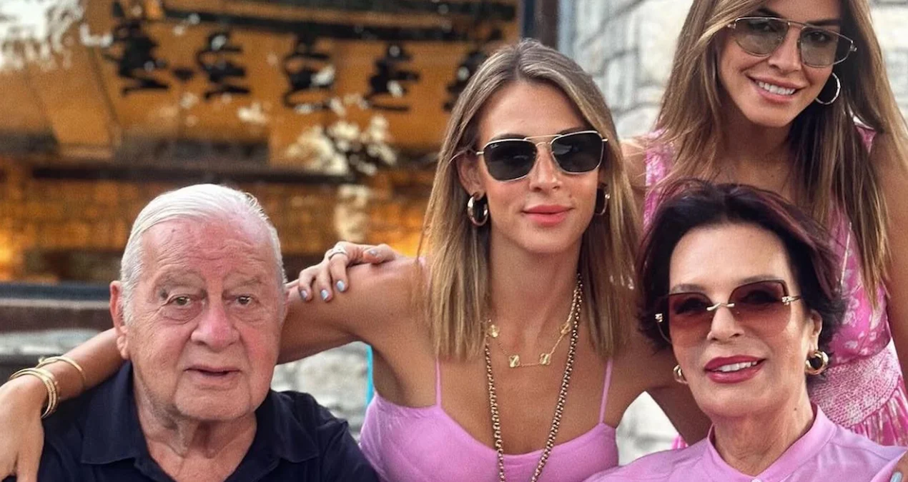 Hülya Koçyiğitin nəvəsi Londondakı lüks evini paylaşdı