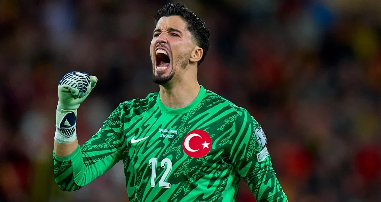 Altay Bayındır "Süper Liqa" nəhənginə transfer olur