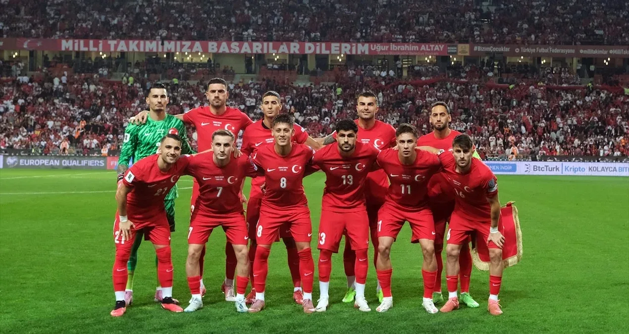 Milli komandanın heyəti açıqlandı