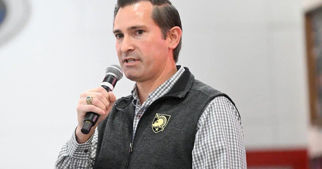 Məşhur seçkidə respublikaçı Matt Van Epps qalib gəldi